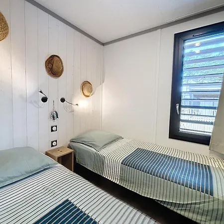 Chalet De Standing Pour 4 Pers., Piscine Couverte Et Chauffée, à Deux Pas De La Plage, Wi-fi Gratuit - Fr-1-361-515 *