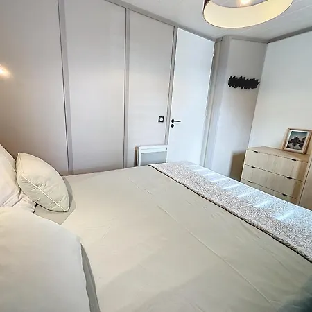 De Standing Pour 4 Pers., Piscine Couverte Et Chauffée, à Deux Pas De La Plage, Wi-fi Gratuit - Fr-1-361-515 * Jullouville-les-Pins