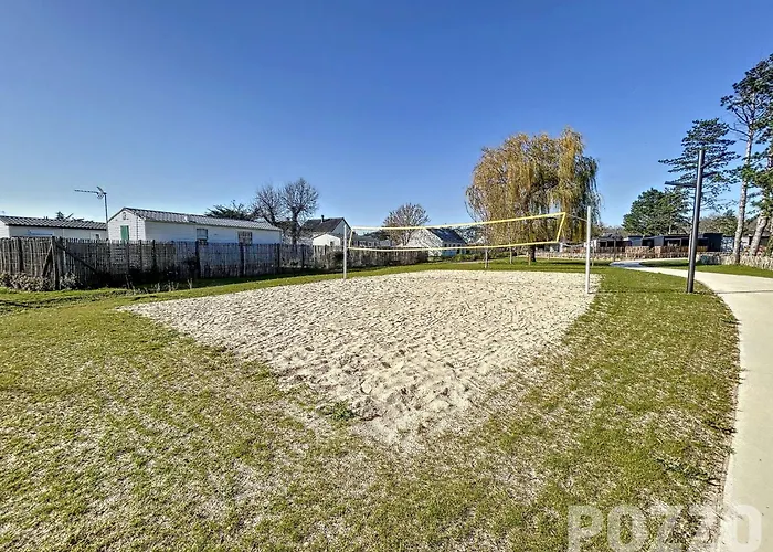 Chalet De Standing Pour 4 Pers., Piscine Couverte Et Chauffée, à Deux Pas De La Plage, Wi-fi Gratuit - Fr-1-361-515