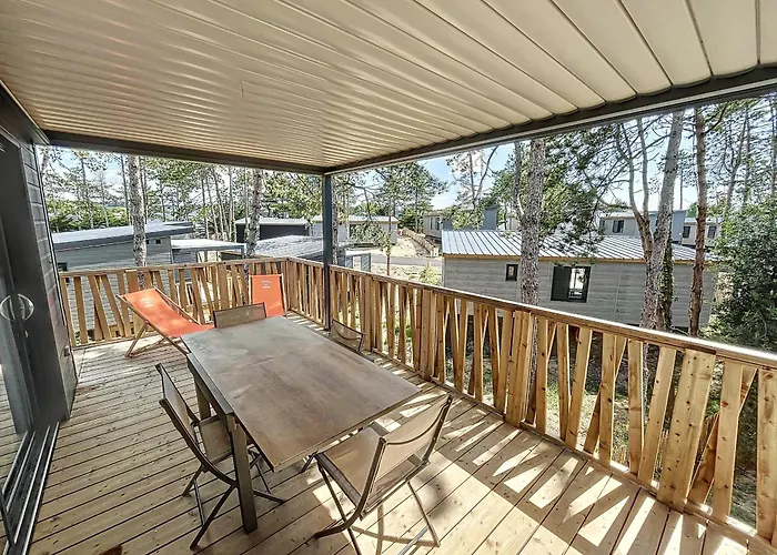 Шале De Standing Pour 4 Pers., Piscine Couverte Et Chauffee, A Deux Pas De La Plage, Wi-fi Gratuit - Fr-1-361-515 *